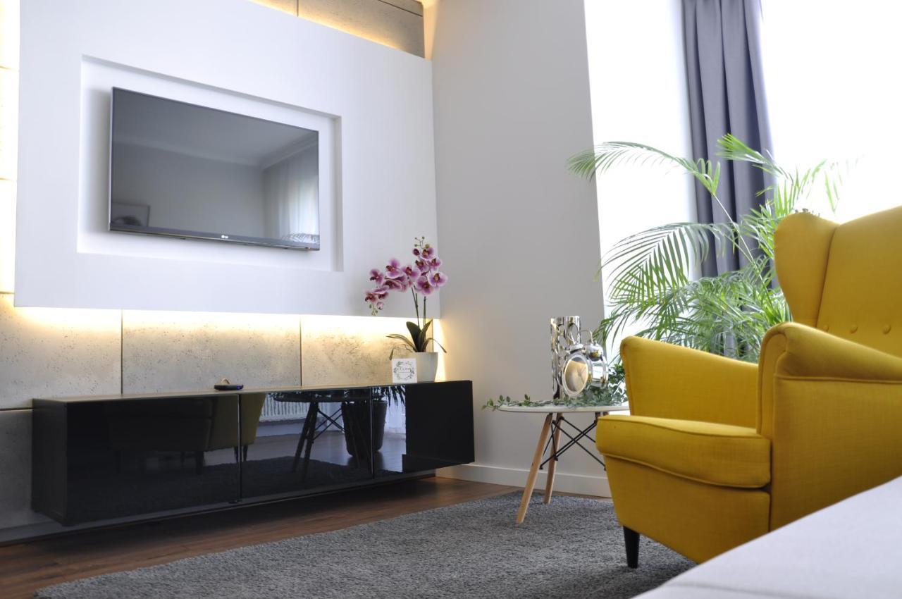 Apartament Na Teczowej Wrocław Exterior foto